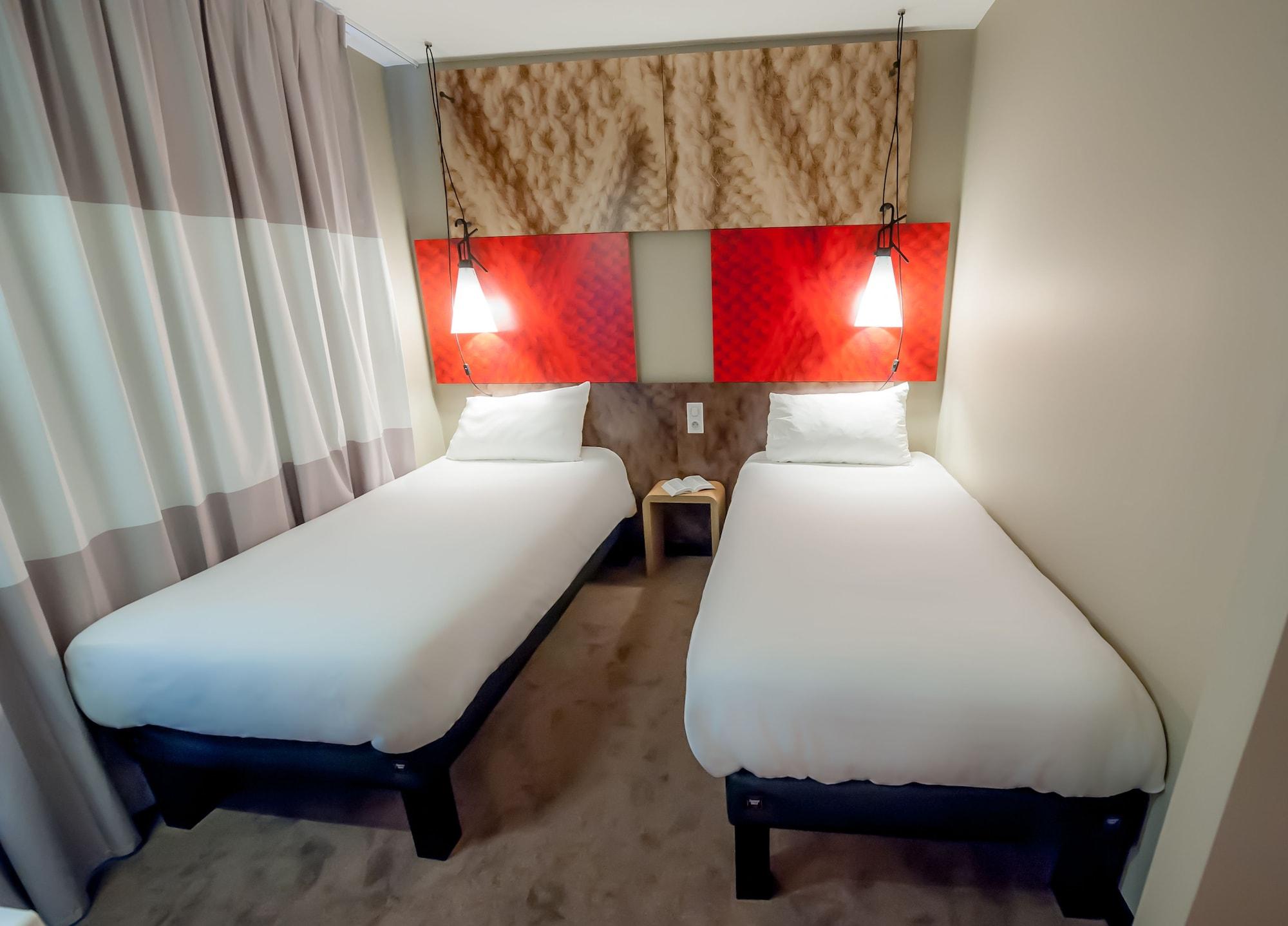 Ibis Quimper Hotel Exterior photo